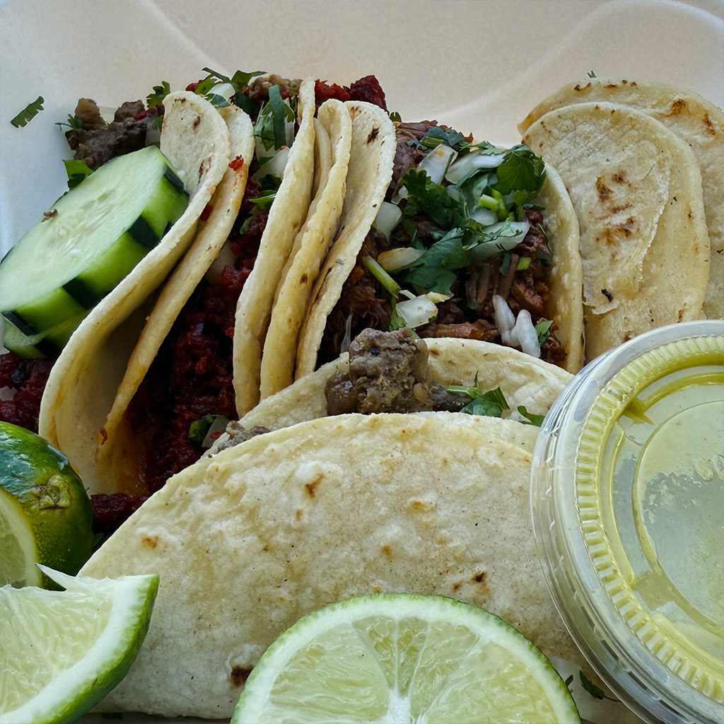 Taqueria La Sabrosita photo 03